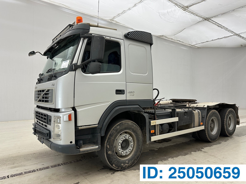Volvo FM 480 - 6x4 - Tracteur routier: photos 1 Volvo FM 480 - 6x4 - Tracteur routier: photos 1