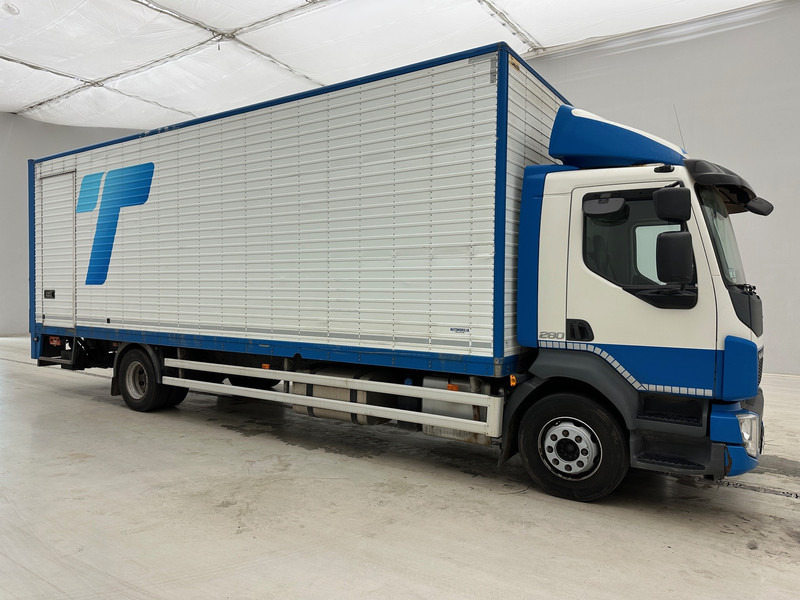 Volvo FL 280 - Camion fourgon: photos 3 Volvo FL 280 - Camion fourgon: photos 3