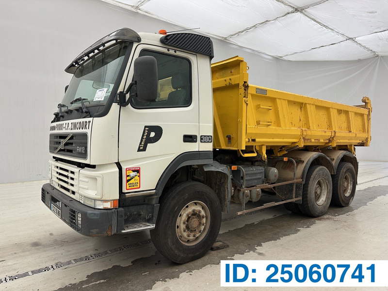 Volvo FM 380 - 6x4 - Camion benne: photos 1 Volvo FM 380 - 6x4 - Camion benne: photos 1