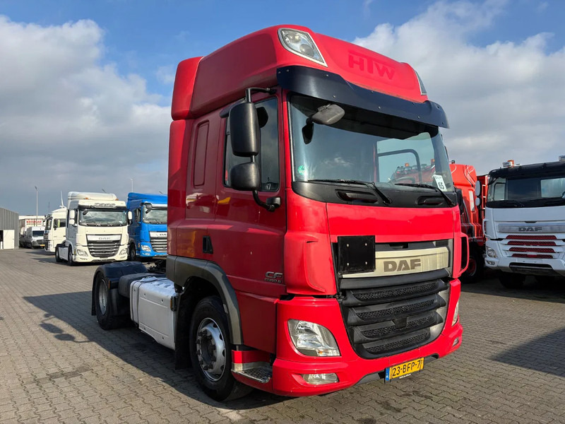 DAF CF 460 Spacecab Euro 6 - Tracteur routier: photos 2 DAF CF 460 Spacecab Euro 6 - Tracteur routier: photos 2