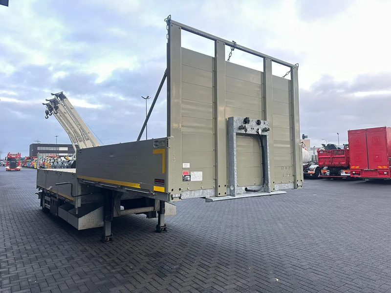 Ackermann SEMIE PS-F 10 SEMIE/LOWLAODER/TIEFLADER - Semi-remorque surbaissé: photos 5 Ackermann SEMIE PS-F 10 SEMIE/LOWLAODER/TIEFLADER - Semi-remorque surbaissé: photos 5