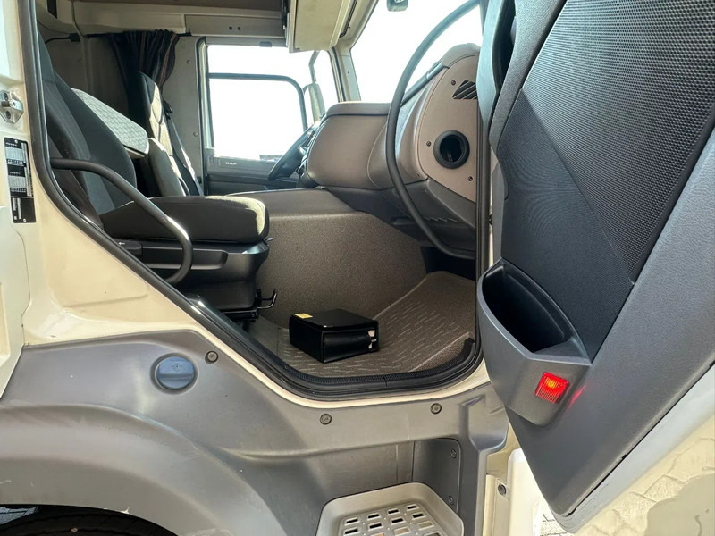 Crédit-bail DAF CF 410 6X2 M4SN3 OPRIJWAGEN / MACHINE TRANSPORTER / PLATEAU DAF CF 410 6X2 M4SN3 OPRIJWAGEN / MACHINE TRANSPORTER / PLATEAU: photos 15 Crédit-bail DAF CF 410 6X2 M4SN3 OPRIJWAGEN / MACHINE TRANSPORTER / PLATEAU DAF CF 410 6X2 M4SN3 OPRIJWAGEN / MACHINE TRANSPORTER / PLATEAU: photos 15