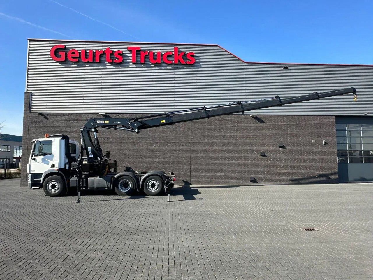 DAF CF 85 410 6X2 + HIAB 422EP-5 HIPRO TREKKER/SATTE - Camion grue: photos 3 DAF CF 85 410 6X2 + HIAB 422EP-5 HIPRO TREKKER/SATTE - Camion grue: photos 3