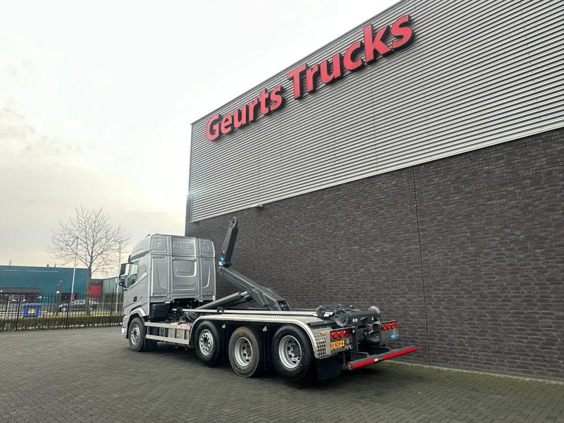 DAF XF 530 8X2 TRIPLE VDL S-30-6700 HAAKARMSYSTEEM/ABROLLKIPPER/HOOKLIFT/NIEUW/NEW - Camion ampliroll: photos 3 DAF XF 530 8X2 TRIPLE VDL S-30-6700 HAAKARMSYSTEEM/ABROLLKIPPER/HOOKLIFT/NIEUW/NEW - Camion ampliroll: photos 3