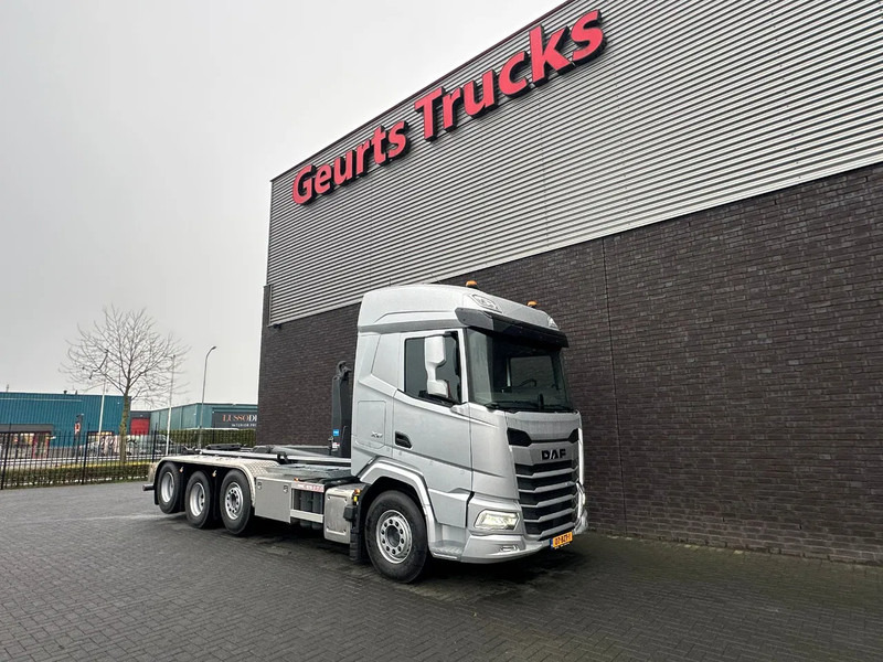 DAF XF 530 8X2 TRIPLE VDL S-30-6700 HAAKARMSYSTEEM/ABROLLKIPPER/HOOKLIFT/NIEUW/NEW - Camion ampliroll: photos 5 DAF XF 530 8X2 TRIPLE VDL S-30-6700 HAAKARMSYSTEEM/ABROLLKIPPER/HOOKLIFT/NIEUW/NEW - Camion ampliroll: photos 5