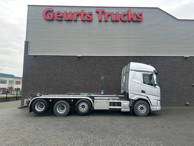 DAF XF 530 8X2 TRIPLE VDL S-30-6700 HAAKARMSYSTEEM/ABROLLKIPPER/HOOKLIFT/NIEUW/NEW - Camion ampliroll: photos 4 DAF XF 530 8X2 TRIPLE VDL S-30-6700 HAAKARMSYSTEEM/ABROLLKIPPER/HOOKLIFT/NIEUW/NEW - Camion ampliroll: photos 4