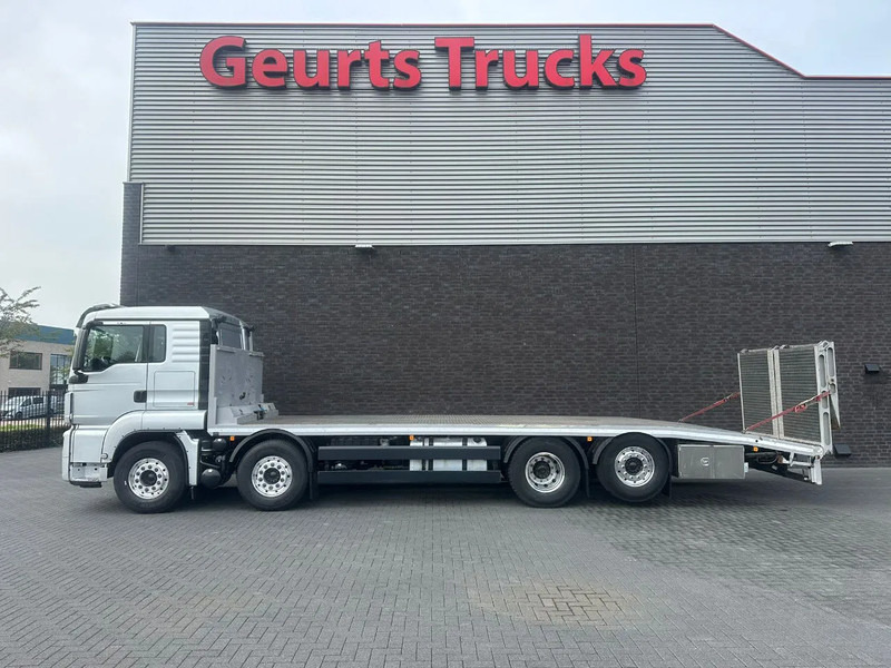 MAN TGS 35.470 8X2 OPRIJWAGEN/MACHINE TRANSPORTER/PLATEAU/N - Camion porte-voitures: photos 1 MAN TGS 35.470 8X2 OPRIJWAGEN/MACHINE TRANSPORTER/PLATEAU/N - Camion porte-voitures: photos 1