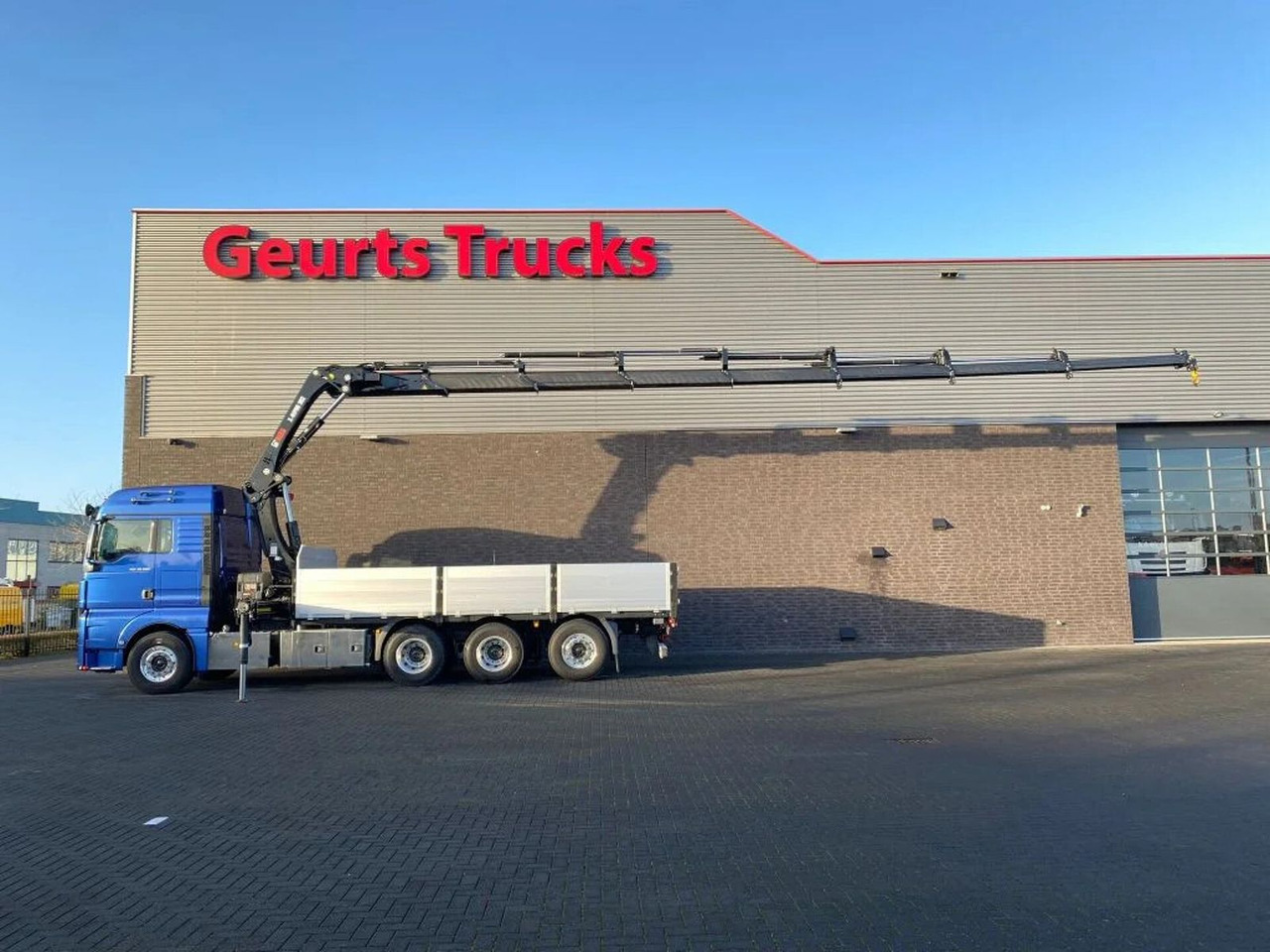 MAN TGX 35.500 8X4 TRIDEM + HIAB X-HIPRO 302 E-7 KRA - Camion grue: photos 1 MAN TGX 35.500 8X4 TRIDEM + HIAB X-HIPRO 302 E-7 KRA - Camion grue: photos 1