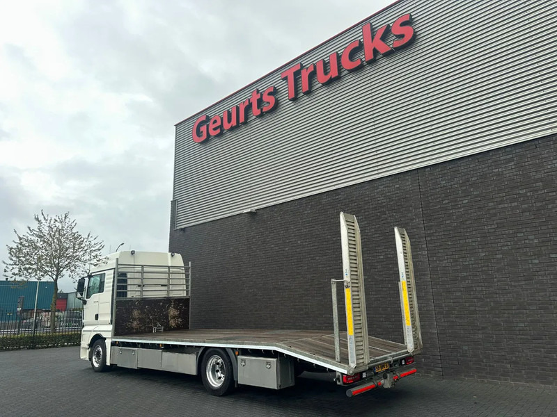 MAN TGX 4X2 LL-U OPRIJWAGEN / MACHINE TRANSPORTER / PLATEAU - Camion porte-voitures: photos 3 MAN TGX 4X2 LL-U OPRIJWAGEN / MACHINE TRANSPORTER / PLATEAU - Camion porte-voitures: photos 3
