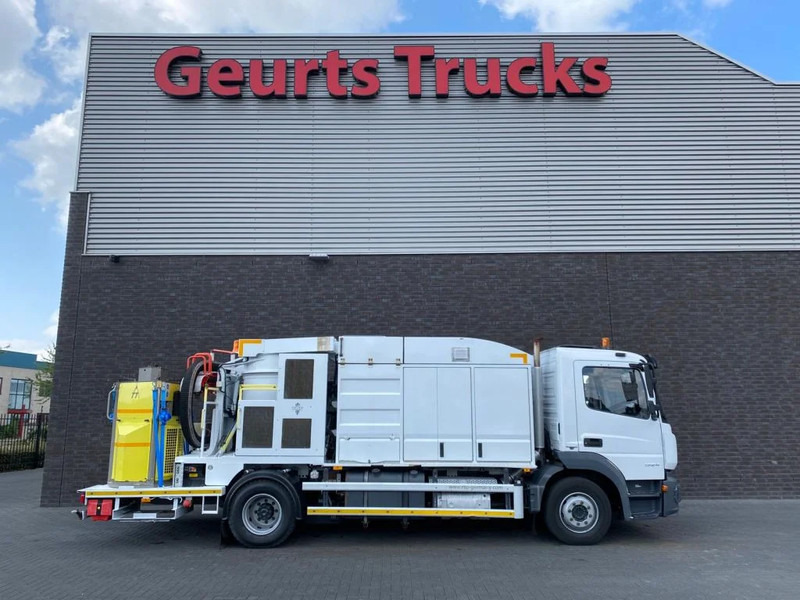 Mercedes-Benz Atego 1324 4X2 RHD + RSP ESE 13/H SAUGBAGGER/SUCTIONEXCAVATOR/GRONDZUIGER - Camion hydrocureur: photos 4 Mercedes-Benz Atego 1324 4X2 RHD + RSP ESE 13/H SAUGBAGGER/SUCTIONEXCAVATOR/GRONDZUIGER - Camion hydrocureur: photos 4