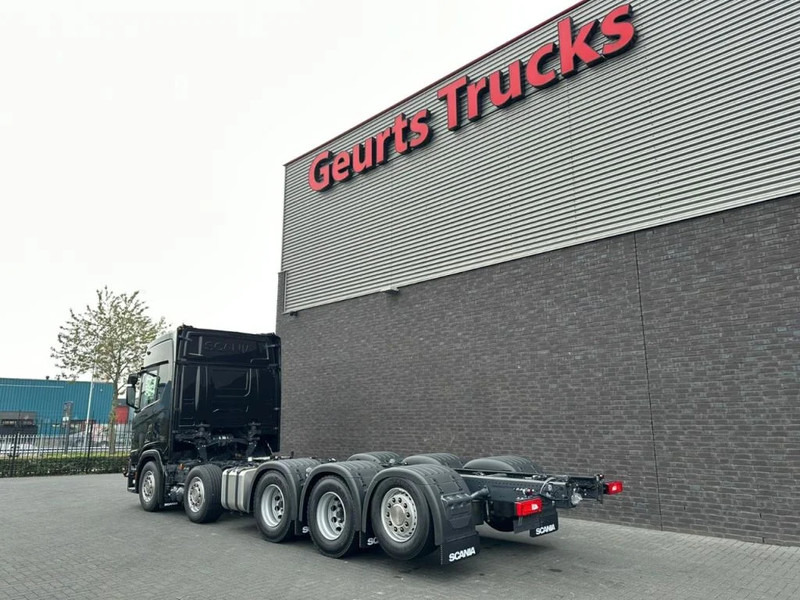 Scania R540 NGS 10X4 TRIDEM CHASSIS NIEUW/NEUE/NEW FULL OPTIONS 2X IN STOCK !!! - Châssis cabine: photos 3 Scania R540 NGS 10X4 TRIDEM CHASSIS NIEUW/NEUE/NEW FULL OPTIONS 2X IN STOCK !!! - Châssis cabine: photos 3