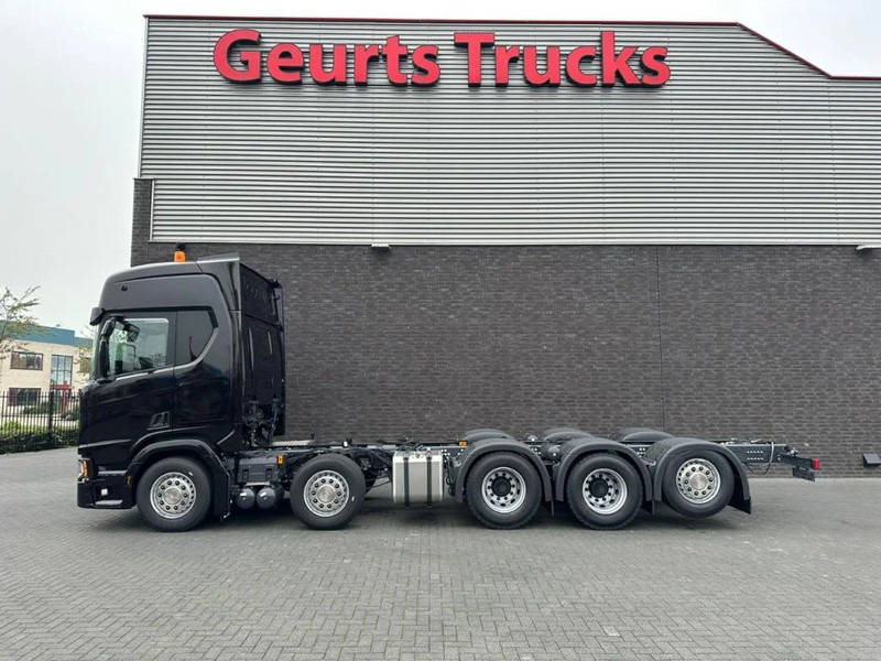 Scania R540 NGS 10X4 TRIDEM CHASSIS NIEUW/NEUE/NEW FULL OPTIONS 2X IN STOCK !!! - Châssis cabine: photos 1 Scania R540 NGS 10X4 TRIDEM CHASSIS NIEUW/NEUE/NEW FULL OPTIONS 2X IN STOCK !!! - Châssis cabine: photos 1
