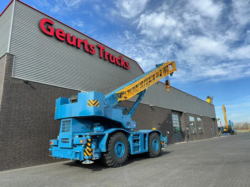 Tadano GR-700E-1-00211 + JIB ROUGH TERRAIN CRANE/RT CRANE - Grue automotrice lente: photos 5 Tadano GR-700E-1-00211 + JIB ROUGH TERRAIN CRANE/RT CRANE - Grue automotrice lente: photos 5