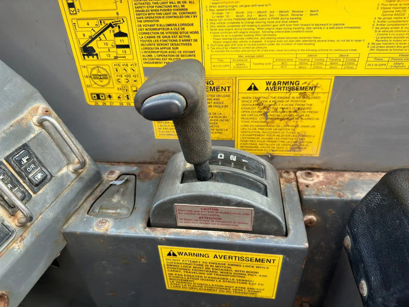 Grue automotrice lente Tadano GR-700E-1-00211 + JIB ROUGH TERRAIN CRANE/RT CRANE: photos 18 Grue automotrice lente Tadano GR-700E-1-00211 + JIB ROUGH TERRAIN CRANE/RT CRANE: photos 18