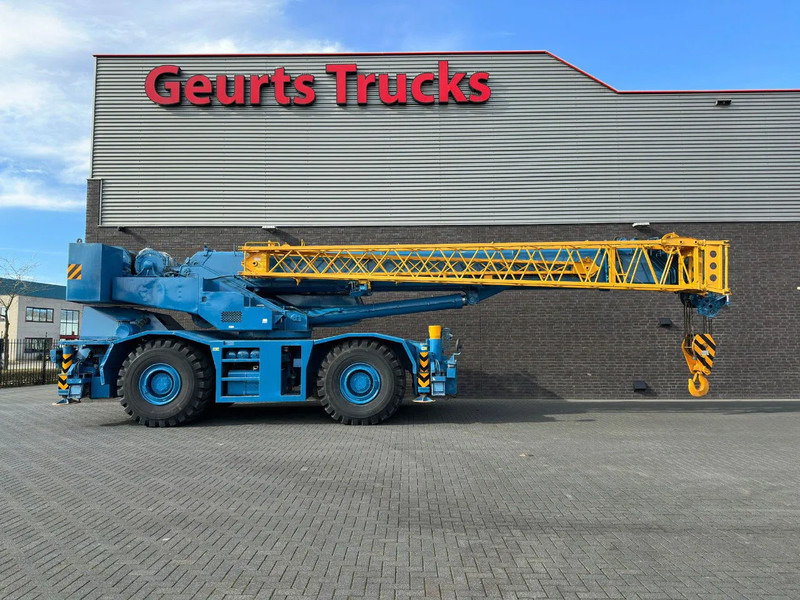 Grue automotrice lente Tadano GR-700E-1-00211 + JIB ROUGH TERRAIN CRANE/RT CRANE: photos 8 Grue automotrice lente Tadano GR-700E-1-00211 + JIB ROUGH TERRAIN CRANE/RT CRANE: photos 8