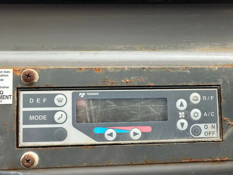 Grue automotrice lente Tadano GR-700E-1-00211 + JIB ROUGH TERRAIN CRANE/RT CRANE: photos 17 Grue automotrice lente Tadano GR-700E-1-00211 + JIB ROUGH TERRAIN CRANE/RT CRANE: photos 17