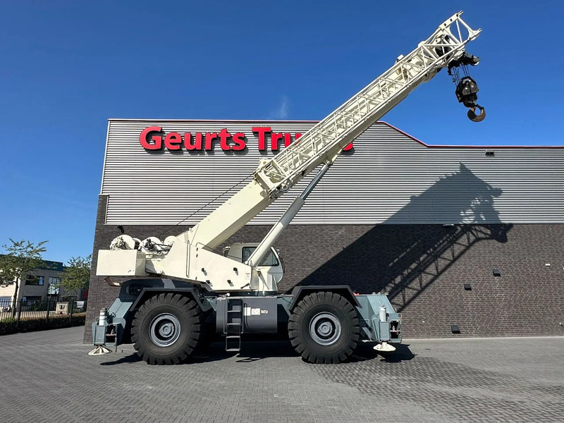 Terex RT130 ROUGH TERRAIN CRANE + JIB - Grue automotrice lente: photos 4 Terex RT130 ROUGH TERRAIN CRANE + JIB - Grue automotrice lente: photos 4