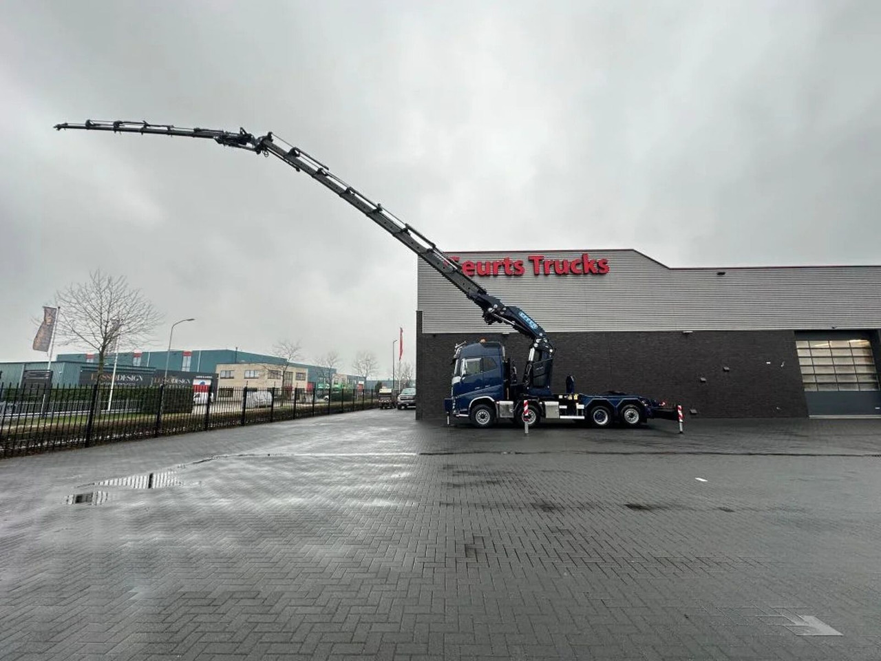 Volvo FH 16.650 8X2 + EFFER 1855/8S + JIB 6S HEAVY DUT - Tracteur routier: photos 5 Volvo FH 16.650 8X2 + EFFER 1855/8S + JIB 6S HEAVY DUT - Tracteur routier: photos 5
