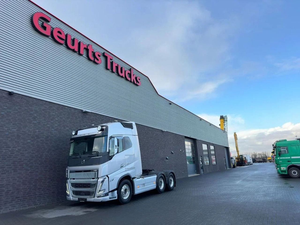 Volvo FH 16.750 6X4 TREKKER/TRACTOR/SZM EURO 6 HYDRAUL - Tracteur routier: photos 2 Volvo FH 16.750 6X4 TREKKER/TRACTOR/SZM EURO 6 HYDRAUL - Tracteur routier: photos 2