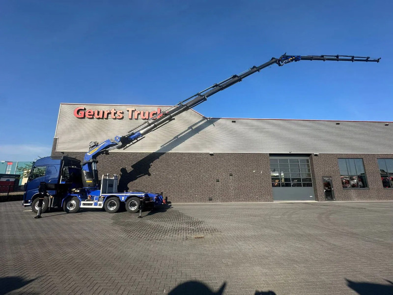 Volvo FH 540 8X4 TREKKER / BAKWAGEN MET PALFINGER PK135.002 TEC7 + JIB PJ190 KRAAN / KRAN / CRANE / GRUA - Tracteur routier: photos 1 Volvo FH 540 8X4 TREKKER / BAKWAGEN MET PALFINGER PK135.002 TEC7 + JIB PJ190 KRAAN / KRAN / CRANE / GRUA - Tracteur routier: photos 1