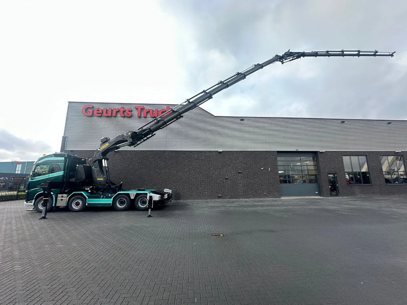 Volvo FH 16.650 8X4 TREKKER MET PALFINGER PK 165002 G TEC 7 +JIB PJ240 E KRAAN / KRAN / CRANE / GRUA - Camion grue: photos 1 Volvo FH 16.650 8X4 TREKKER MET PALFINGER PK 165002 G TEC 7 +JIB PJ240 E KRAAN / KRAN / CRANE / GRUA - Camion grue: photos 1