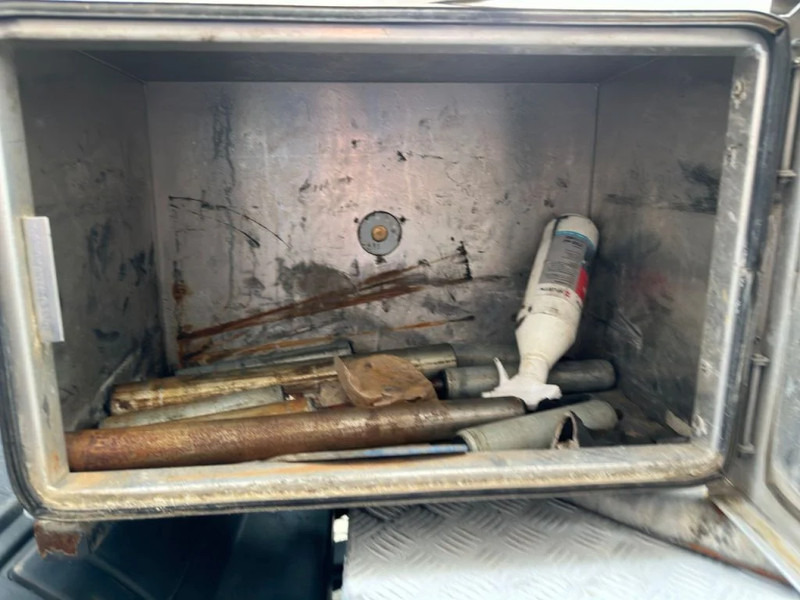 Crédit-bail Volvo FM 410 8X4 + STETTER 9 M3 MIXER/MISCHER + THEAM 15 M TRANSPORTBAND/BELT Volvo FM 410 8X4 + STETTER 9 M3 MIXER/MISCHER + THEAM 15 M TRANSPORTBAND/BELT: photos 19 Crédit-bail Volvo FM 410 8X4 + STETTER 9 M3 MIXER/MISCHER + THEAM 15 M TRANSPORTBAND/BELT Volvo FM 410 8X4 + STETTER 9 M3 MIXER/MISCHER + THEAM 15 M TRANSPORTBAND/BELT: photos 19