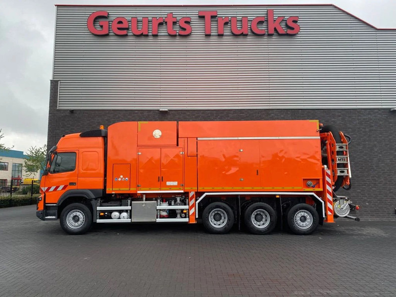 Volvo FMX 510 8X4 TRIDEM + MTS DINO 5 SAUGBAGGER/SUCTIONEXAVATOR/GRONDZUIGER - Camion hydrocureur: photos 1 Volvo FMX 510 8X4 TRIDEM + MTS DINO 5 SAUGBAGGER/SUCTIONEXAVATOR/GRONDZUIGER - Camion hydrocureur: photos 1