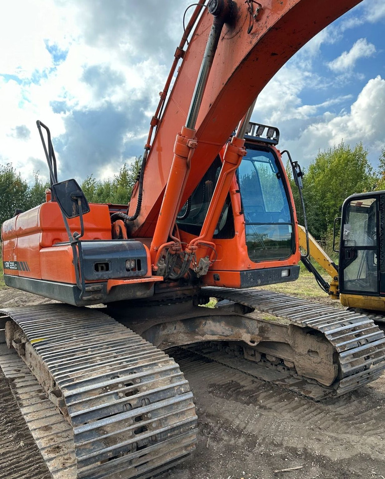DOOSAN DX 225 LC - Pelle sur chenille: photos 1 DOOSAN DX 225 LC - Pelle sur chenille: photos 1