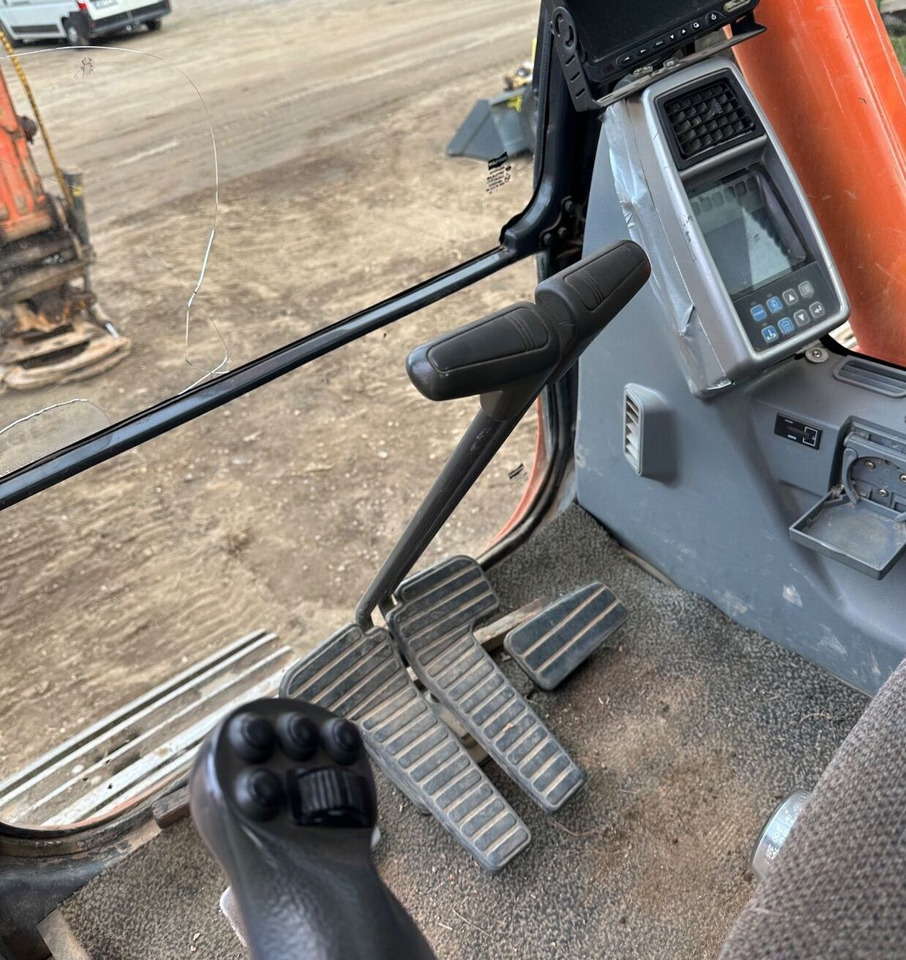 DOOSAN DX 225 LC - Pelle sur chenille: photos 5 DOOSAN DX 225 LC - Pelle sur chenille: photos 5