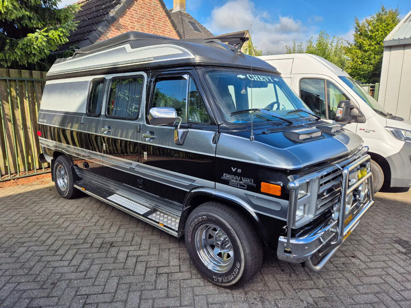 Chevrolet CAMPER CHEVY VAN 20D GLOBEMASTER. V8 Diesel autom. - Camping-car: photos 1 Chevrolet CAMPER CHEVY VAN 20D GLOBEMASTER. V8 Diesel autom. - Camping-car: photos 1