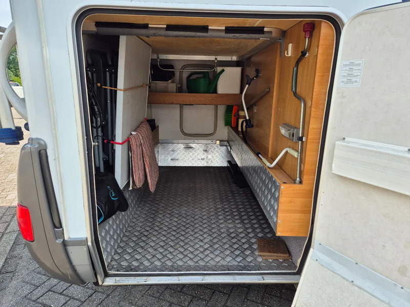 Hymer Camper B 524 airco - Camping-car intégral: photos 5 Hymer Camper B 524 airco - Camping-car intégral: photos 5
