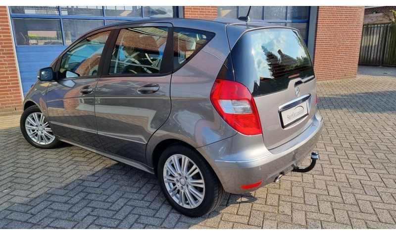 Mercedes-Benz A-Klasse A160 Automaat Elegance.airco.trekhaak. - Voiture à hayon: photos 2 Mercedes-Benz A-Klasse A160 Automaat Elegance.airco.trekhaak. - Voiture à hayon: photos 2