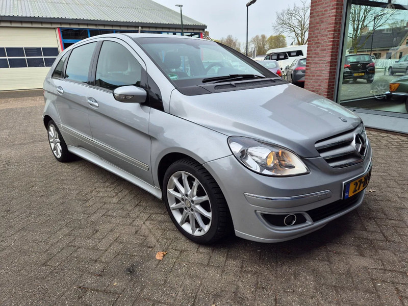 Mercedes-Benz B-Klasse 200 Automaat.trekhaak. - Voiture: photos 2 Mercedes-Benz B-Klasse 200 Automaat.trekhaak. - Voiture: photos 2
