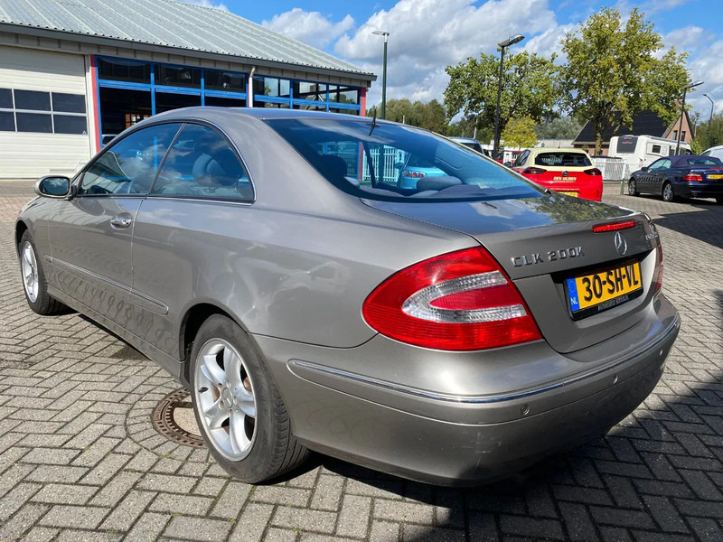 Mercedes-Benz CLK-Klasse C 200 KOMP. Autom. - Voiture: photos 3 Mercedes-Benz CLK-Klasse C 200 KOMP. Autom. - Voiture: photos 3