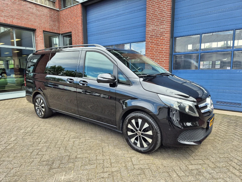 Mercedes-Benz V-Klasse 220 D 205pk . Dubbele Cabine. - Fourgonnette, Utilitaire double cabine: photos 1 Mercedes-Benz V-Klasse 220 D 205pk . Dubbele Cabine. - Fourgonnette, Utilitaire double cabine: photos 1
