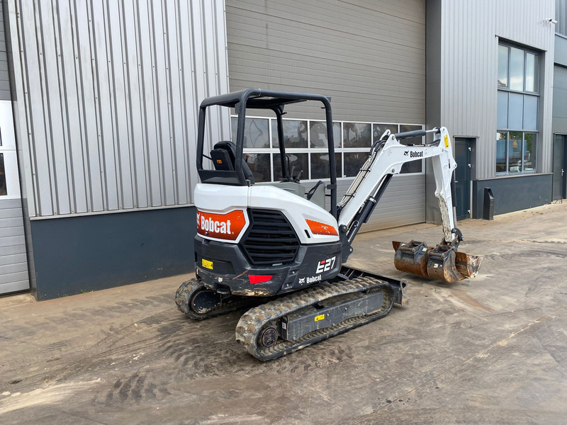 Bobcat E27 - Pelle sur chenille: photos 5 Bobcat E27 - Pelle sur chenille: photos 5