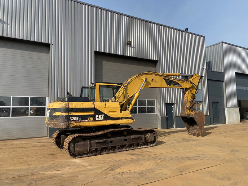 Caterpillar 320B - Pelle sur chenille: photos 5 Caterpillar 320B - Pelle sur chenille: photos 5