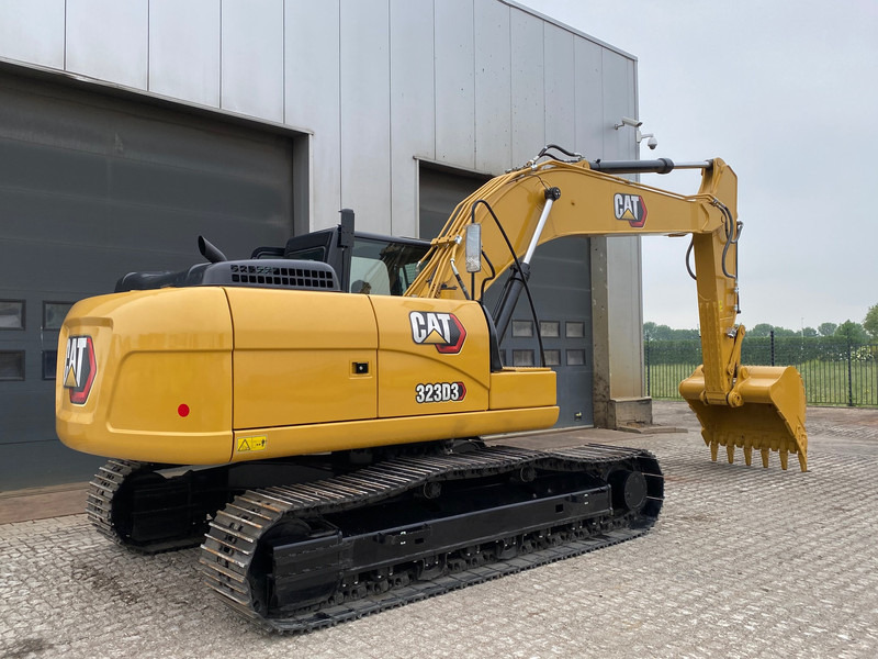 Caterpillar 320D3 - Pelle sur chenille: photos 5 Caterpillar 320D3 - Pelle sur chenille: photos 5