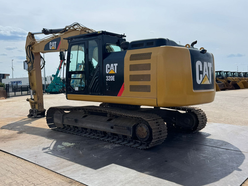 Caterpillar 320E - Pelle sur chenille: photos 3 Caterpillar 320E - Pelle sur chenille: photos 3