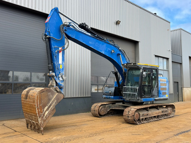 Caterpillar 320ERR - Pelle sur chenille: photos 2 Caterpillar 320ERR - Pelle sur chenille: photos 2