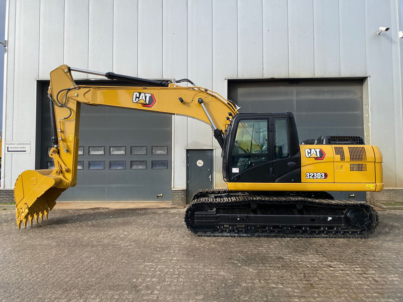 Caterpillar 323D3 - Pelle sur chenille: photos 1 Caterpillar 323D3 - Pelle sur chenille: photos 1