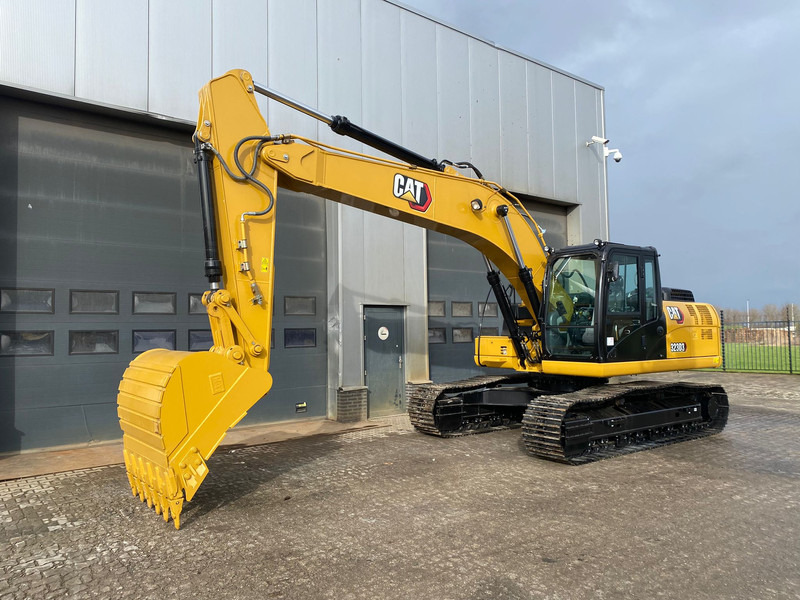 Caterpillar 323D3 - Pelle sur chenille: photos 2 Caterpillar 323D3 - Pelle sur chenille: photos 2