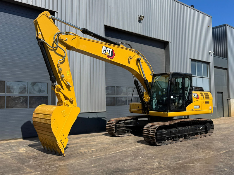 Caterpillar 323D3 - Pelle sur chenille: photos 3 Caterpillar 323D3 - Pelle sur chenille: photos 3