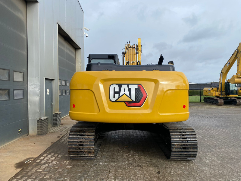 Caterpillar 323D3 - Pelle sur chenille: photos 4 Caterpillar 323D3 - Pelle sur chenille: photos 4