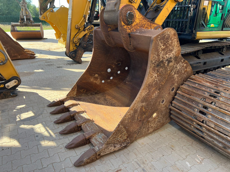Caterpillar 352F - Pelle sur chenille: photos 5 Caterpillar 352F - Pelle sur chenille: photos 5