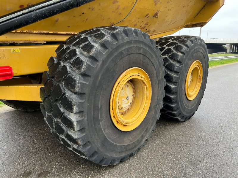 Tombereau articulé Caterpillar 740B: photos 10