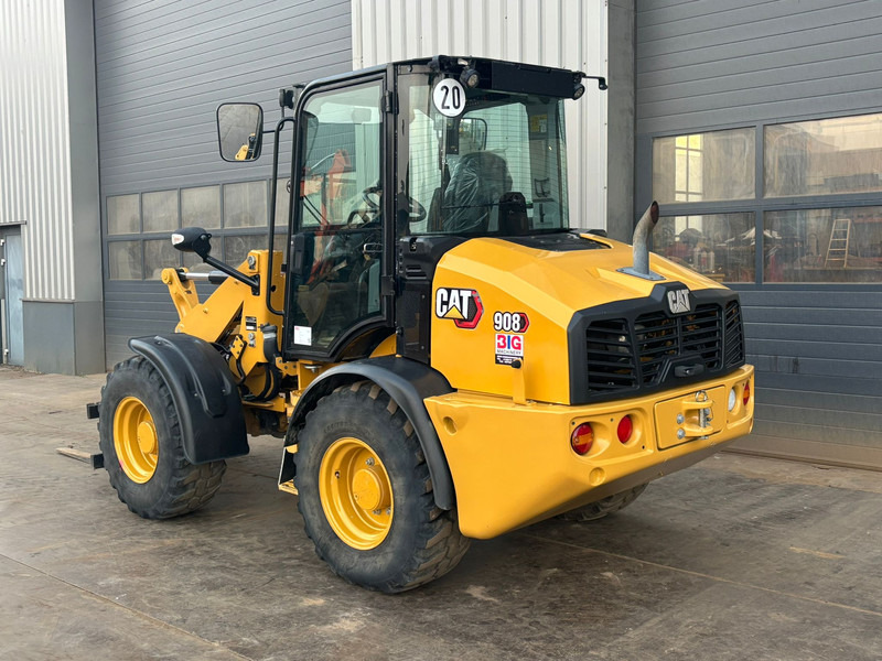 Caterpillar 908 - Chargeuse sur pneus: photos 3 Caterpillar 908 - Chargeuse sur pneus: photos 3