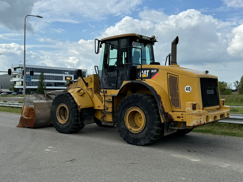 Caterpillar 962H - Chargeuse sur pneus: photos 3 Caterpillar 962H - Chargeuse sur pneus: photos 3