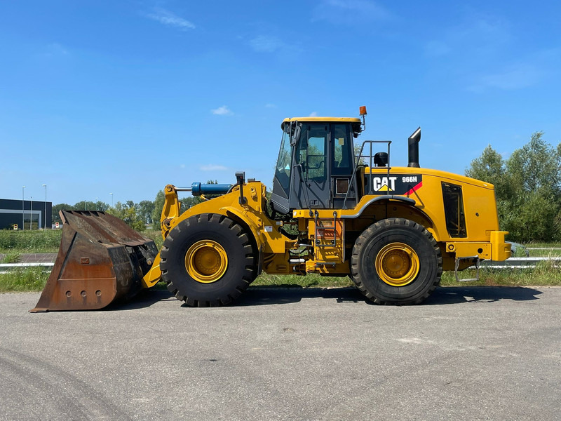 Caterpillar 966H - Chargeuse sur pneus: photos 1 Caterpillar 966H - Chargeuse sur pneus: photos 1