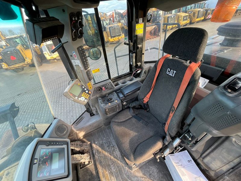 Chargeuse sur pneus Caterpillar 980K: photos 20 Chargeuse sur pneus Caterpillar 980K: photos 20